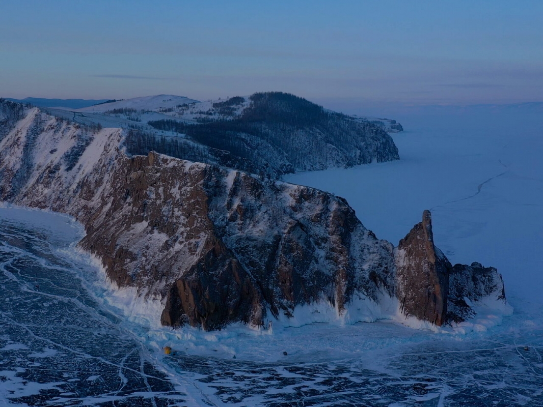 Ночь на льду озера Байкала | Проект «УЮТ КОЧЕВНИКА» от группы «ГРОТ»