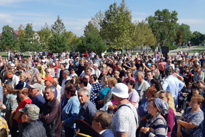 В Полтавской прошел сход жителей по вопросу закрытия мусорной свалки