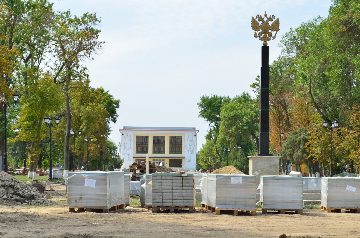 Реконструкция парка в центре Полтавской